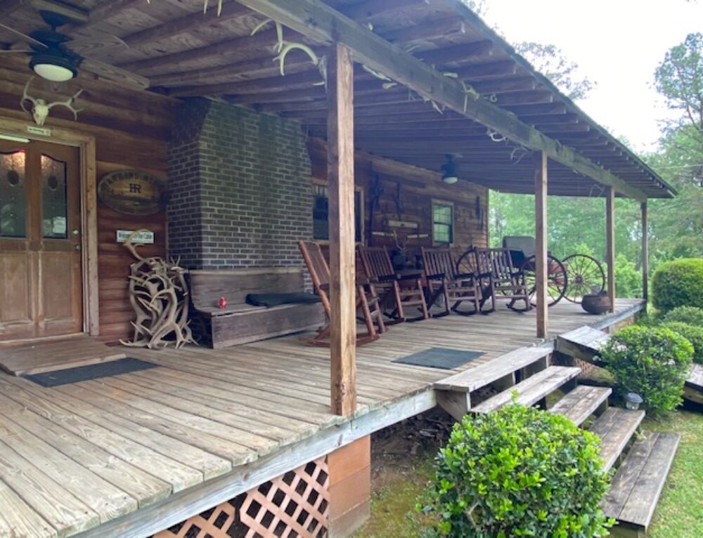 Hunting lodge Alabama Deer Hunting Lodge