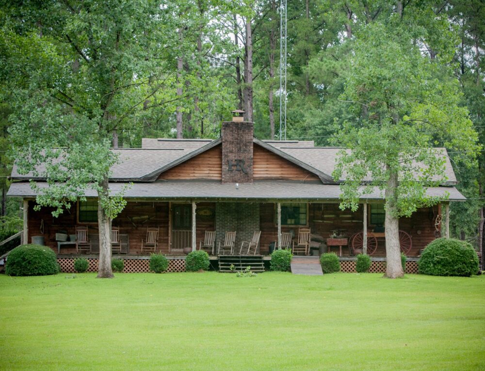 alabama-whitetail-hunting-lodge-alabama-deer-hunting-lodge